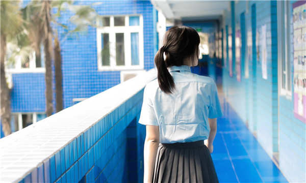 彭场镇如何找到一个可以帮助我生孩子的女人？